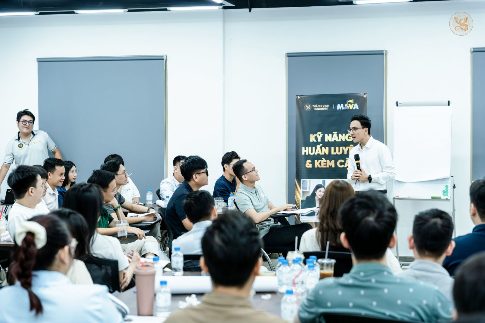 Lớp Kỹ năng Huấn luyện và Kèm cặp tại Thành Vinh Holdings